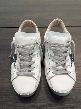 Golden Goose White Leather Super-Star Sneakers with Gold Heel